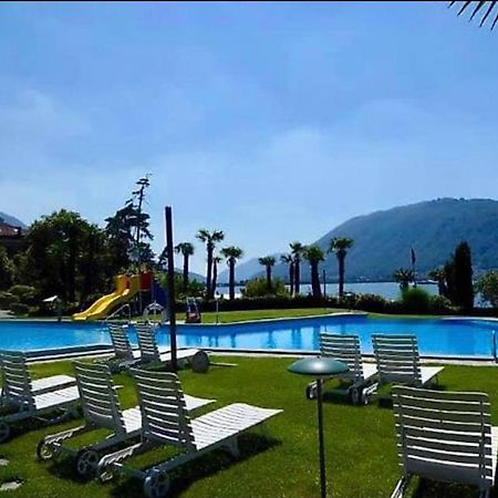 ビッソーネHoliday On The Lake Lugano 2アパートメント エクステリア 写真