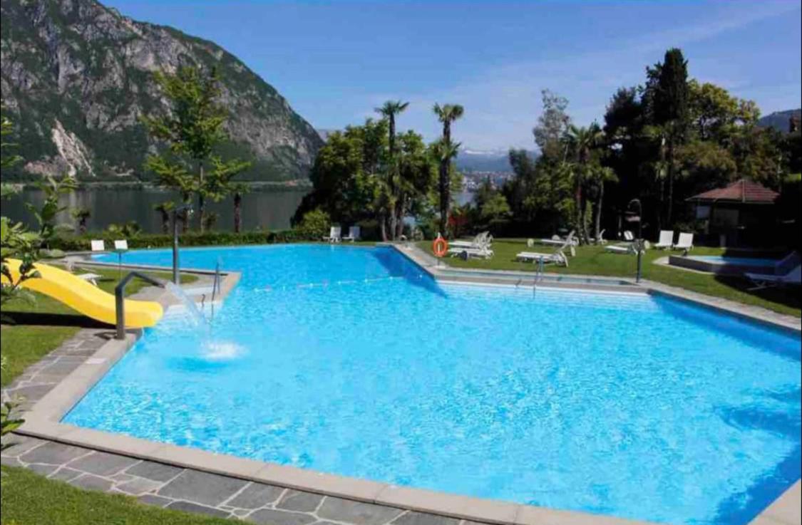 ビッソーネHoliday On The Lake Lugano 2アパートメント エクステリア 写真