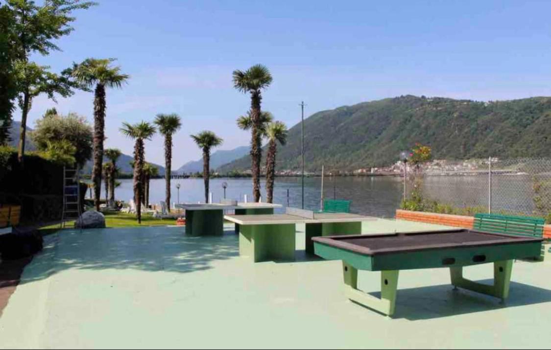 ビッソーネHoliday On The Lake Lugano 2アパートメント エクステリア 写真