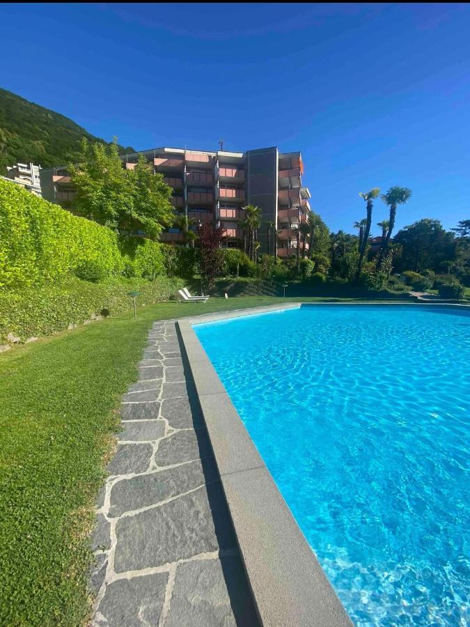 ビッソーネHoliday On The Lake Lugano 2アパートメント エクステリア 写真